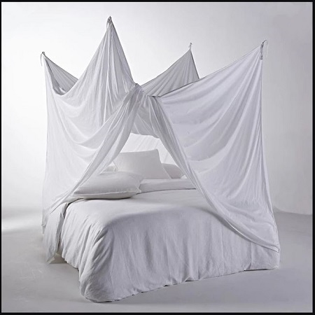 Voir la Moustiquaire Rapevac de chez AM.PM Voir la Moustiquaire Rapevac de chez AM.PM