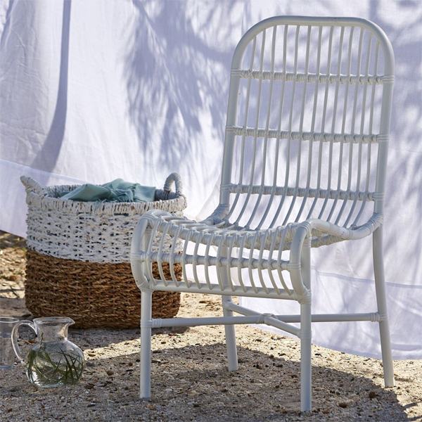 Chaise d'extérieur La Redoute Intérieurs, cliquez ici pour accéder au produit